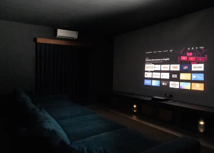 Ivaya 8-guesthouse ゲストハウス 4*